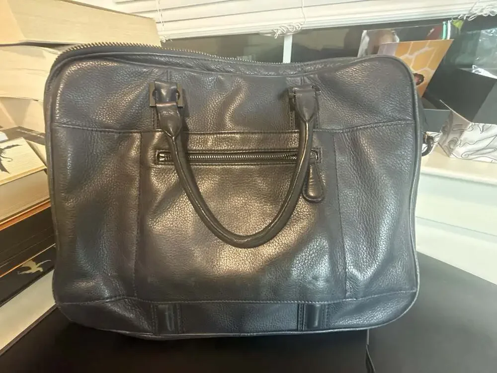 Ted Baker London navy Leather Double Compartment Laptop Briefcase  Missing strap